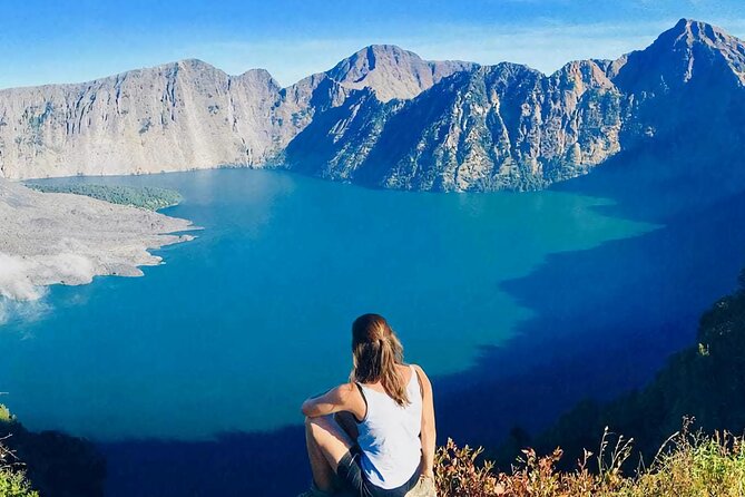 Mount Rinjani Hiking to summit( 2 Days 1 Night ) - Day 2 Summit Push to 3,726 m: The Hard Part, Built for Sunrise