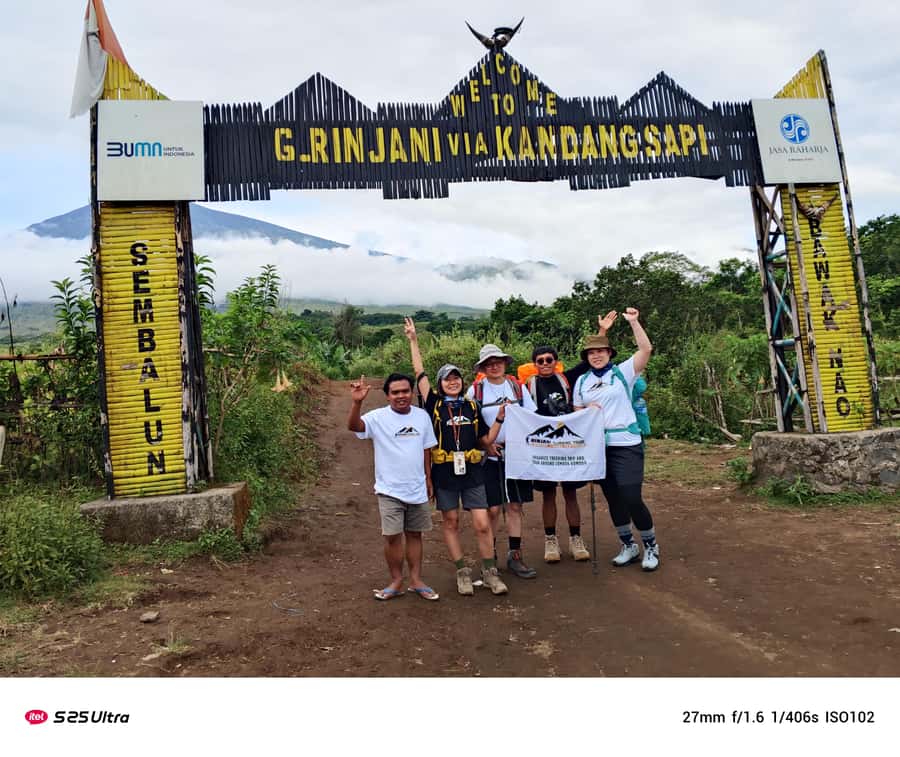 Mount Rinjani Trekking 2D/1N Summit Sunrise & Sunset Views - Price and Value: Why $200 Can Make Sense Here