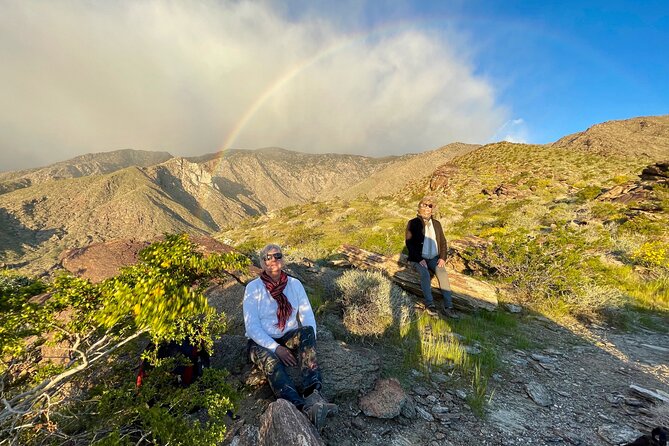 Mountain Sunrise Hike and Meditation in Palm Springs - Grounding meditation after the climb (and what to bring for rock seating)