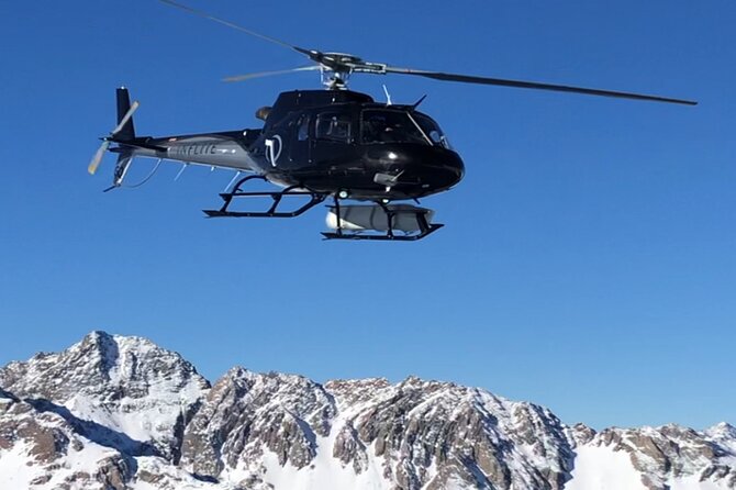 Mt Cook Small Group Tour & Heli Hike Combo from Queenstown - The early-drive highlights: Kawarau Gorge, Cromwell, and Lindis Pass viewpoints
