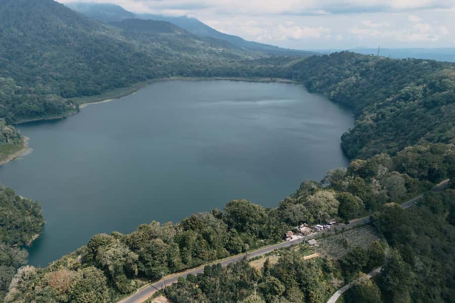 Munduk: Twin Lake Jungle Hike, Ulun Danu Temple, & Waterfall - Food, Coffee/Tea, and the Small Breaks That Matter