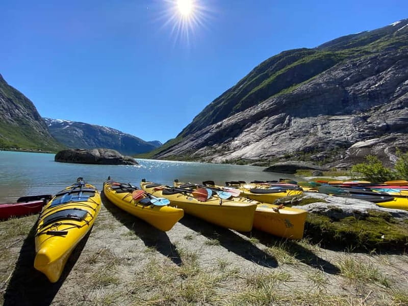 Nigards: Kayaking and Glacier Hike - Nigardsbrevatnet Kayak: Short Paddle, Big Views