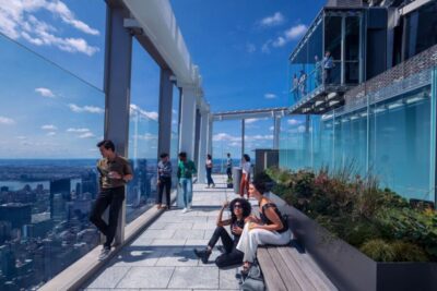 NYC: Skip-the-Line SUMMIT One Vanderbilt Guided Tour - Mirror Installations and City Views: What the Guided Route Feels Like