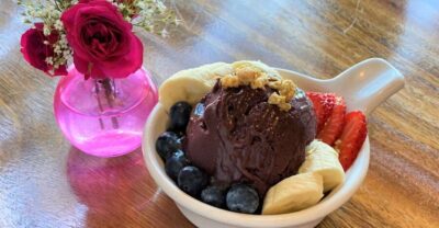 Oahu: Diamond Head Sunrise Hike with Acai Bowl and Malasada - Getting to the trail: hotel pickup that sets the tone