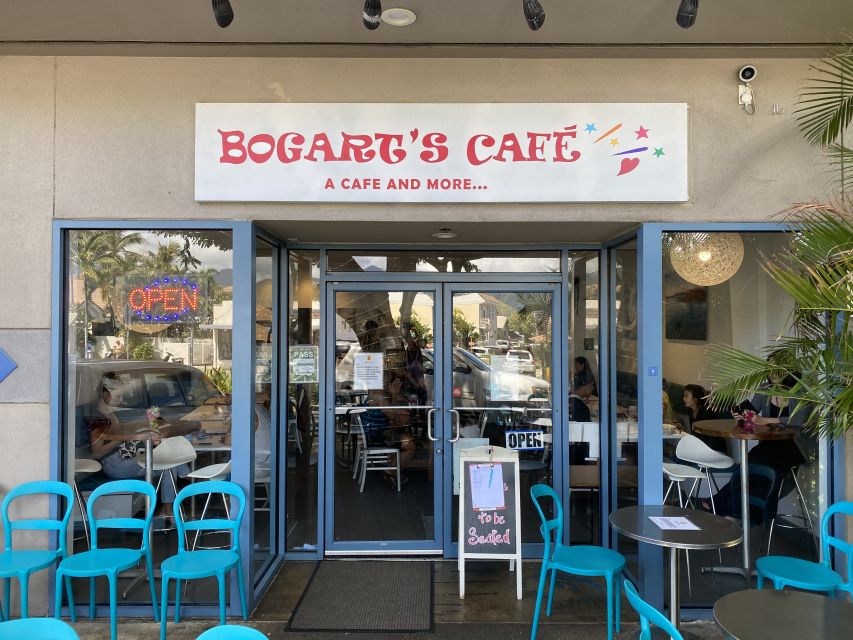 Oahu: Diamond Head Sunrise Hike with Acai Bowl and Malasada - Bogart’s Cafe: mini acai bowl for a reason