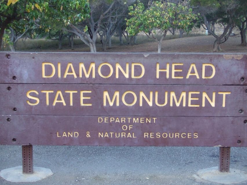 Oahu: Diamond Head Sunrise Hike with Acai Bowl and Malasada - Price and what $99 really buys you