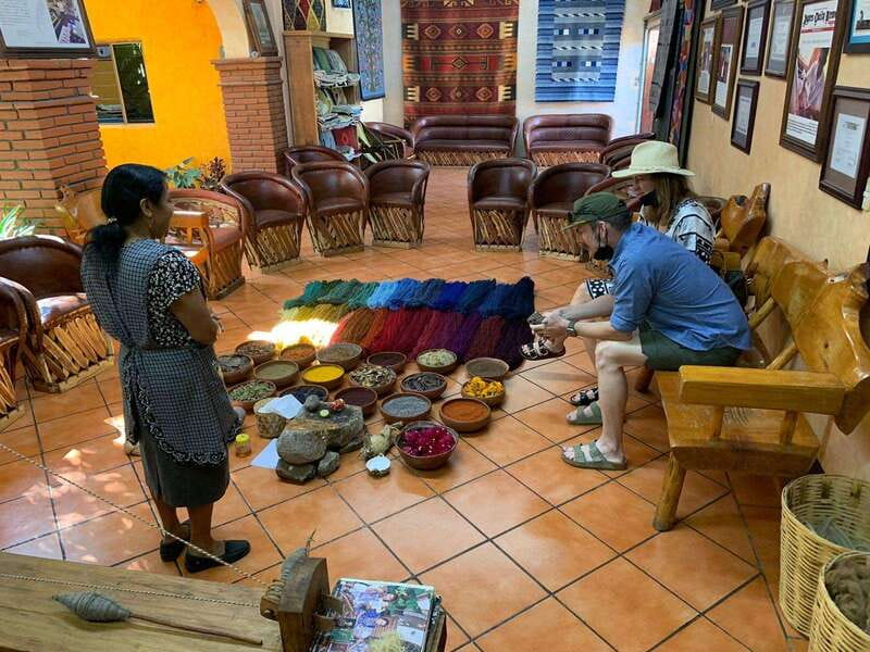 Oaxaca: Early Arrival at Hierve el Agua + Pickup + Admission - Teotitlán del Valle: watching weaving and natural dye work