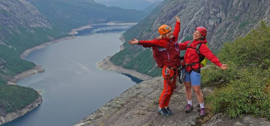 Odda: Full-Day Trolltunga Hiking, and Climbing Tour - The via ferrata: 250 meters of metal rungs, a cable, and real effort