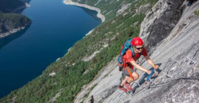 Odda: Full-Day Trolltunga Hiking, and Climbing Tour - Getting started in Tyssedal: Ringedalen Lake and the road-to-trail setup