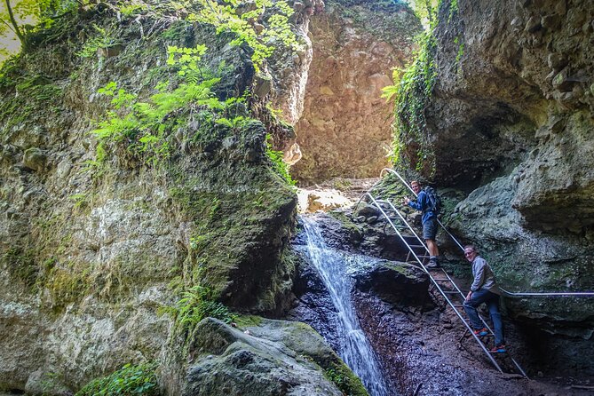 One Day Wonder Hiking Trip - What You Should Bring for a Comfortable, Confident Day