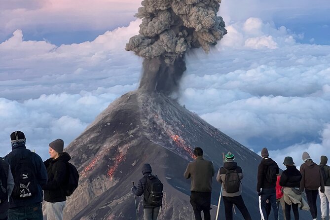Overnight Adventure Hike Acatenango Volcano - Food, guidance, and group size: where the experience can swing