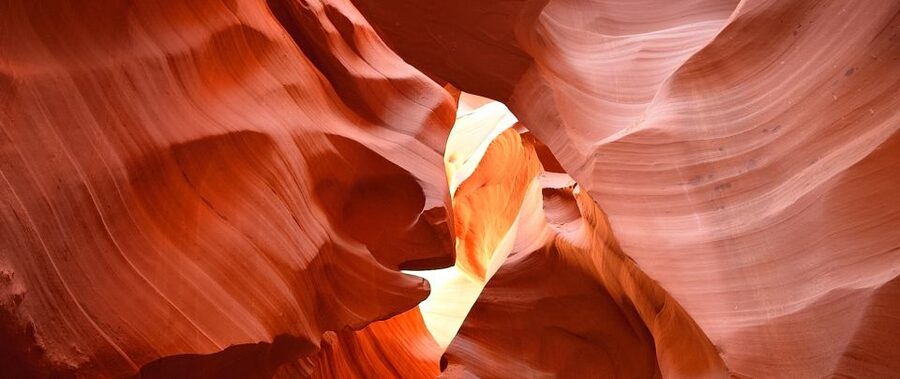 Page: Lower Antelope Canyon Ticket and Guided Hiking Tour - Timing and Weather: When the Canyon Looks Like a Lightshow