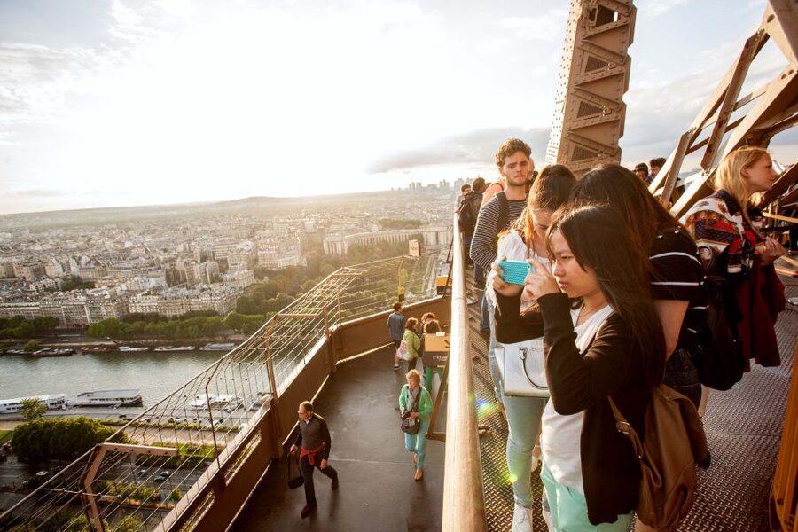 Paris: City Tour by Bus with Eiffel Tower & Optional Summit - Should you book this Paris City Vision night tour with Eiffel Tower access?