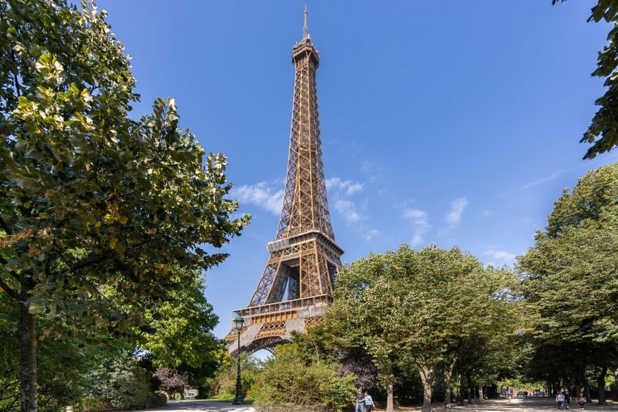 Paris: Eiffel Tower 2nd Floor or Summit Access - Who this experience suits best (and who should rethink it)