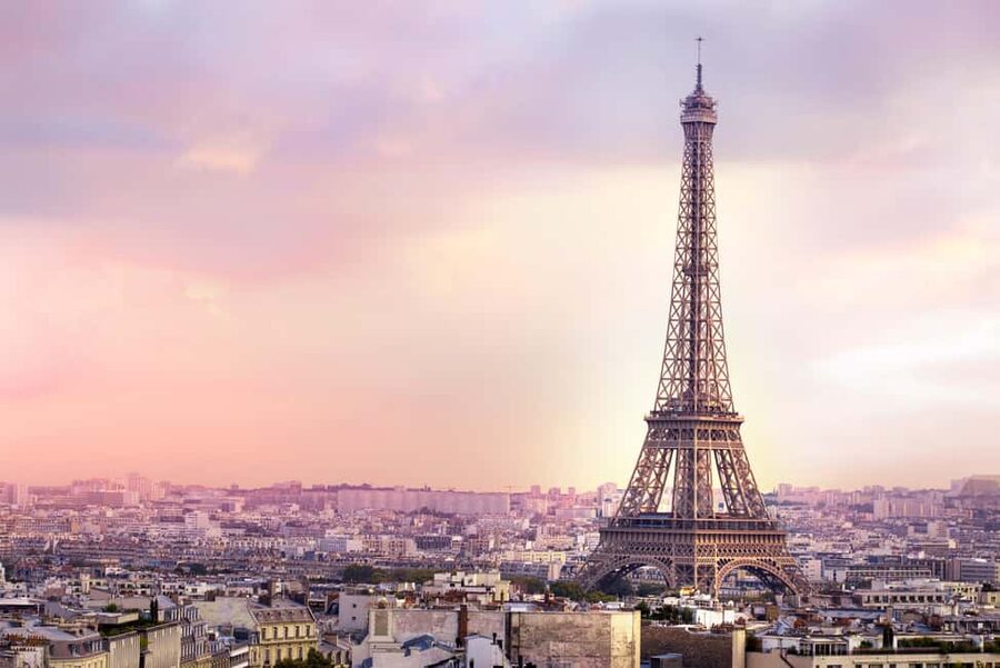 Paris: Eiffel Tower Fully Guided Tour with Summit Option - Price and Value: What $44 Buys in a City of Lines