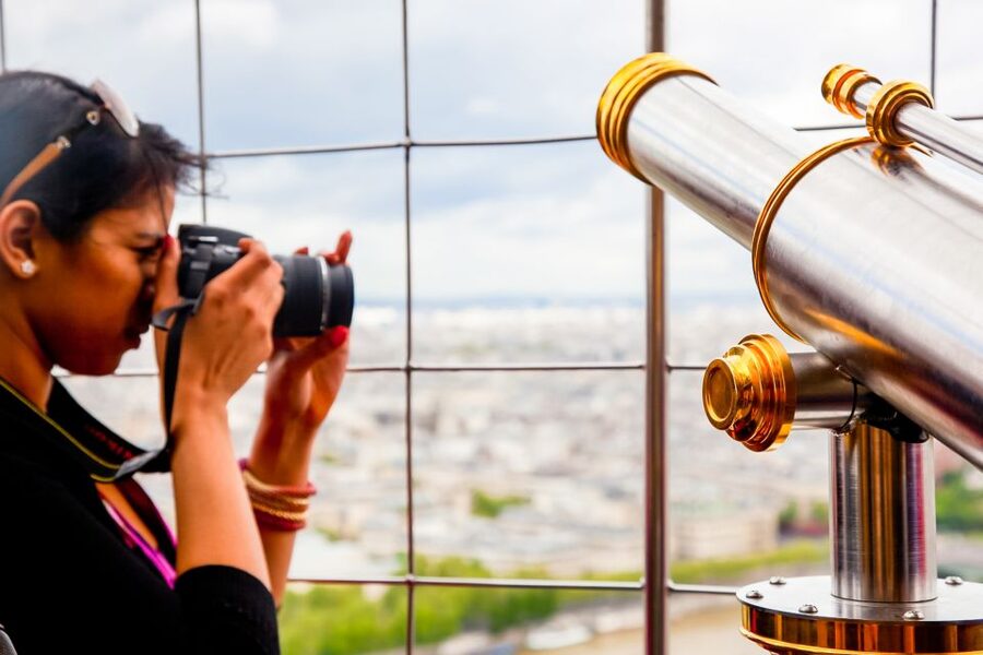Paris: Eiffel Tower Stairs Climb to Level 2 & Summit Option - Practical tips to make this climb easier