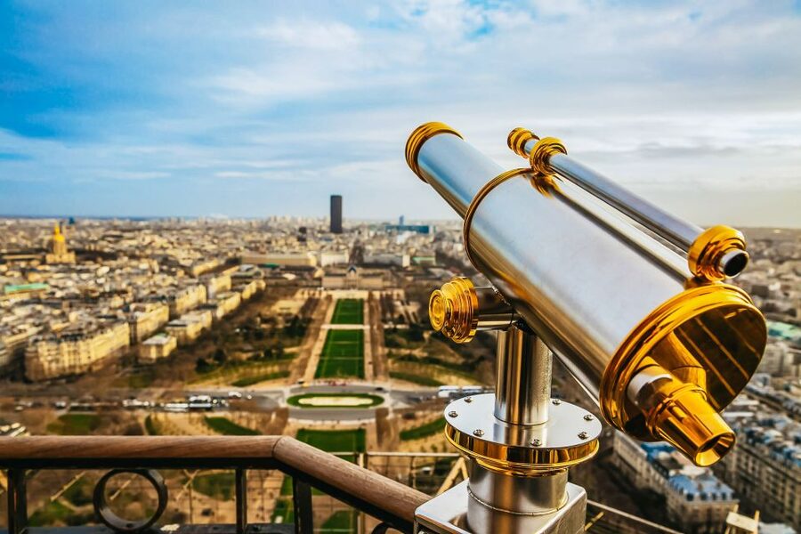 Paris: Eiffel Tower Tour with Summit or 2nd Floor Access - The short walking tour from Passerelle Debilly to the Eiffel Tower