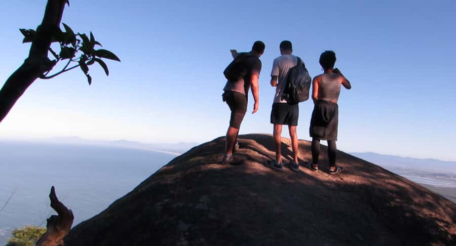 Pedra do Telégrafo Hike and Beach Full-Day Tour - What to Pack (and What to Avoid) for a Stress-Free Day