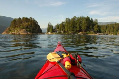 Photography, Gondola & Snowshoeing - Shannon Falls Provincial Park: turning a famous waterfall into a practice session