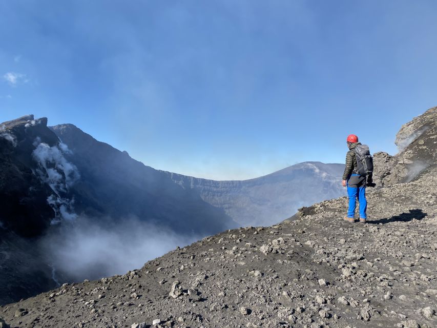 Piano Provenzana: Mount Etna Hiking Trip to 3,300 Meters - Descent Back to Piano Provenzana (and What to Watch For)