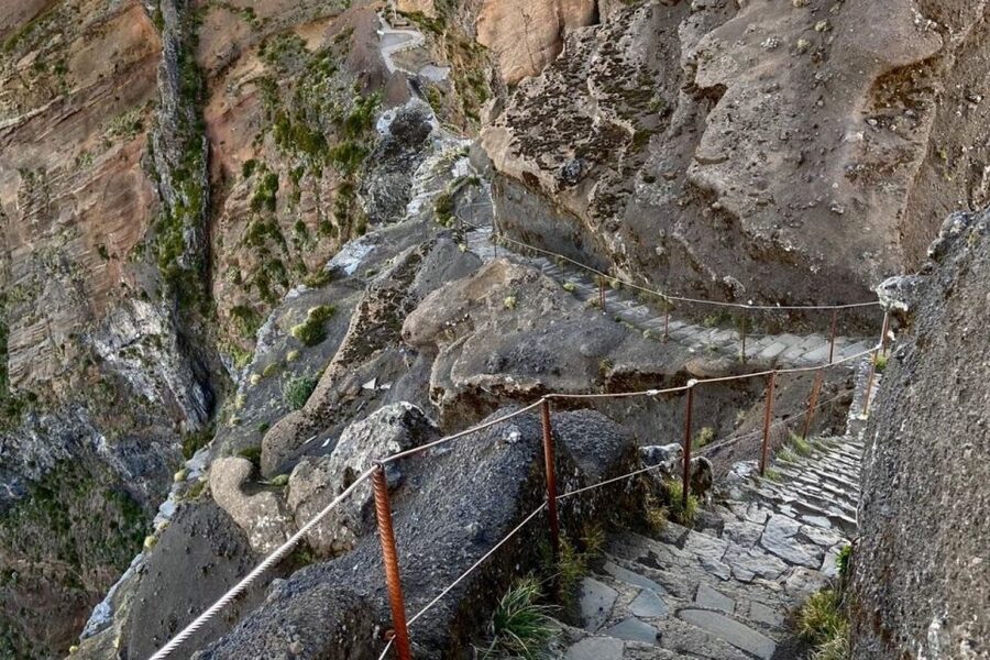 Pico Do Arieiro Pico Ruivo Sunrise or Morning Hike Transfers - Achada do Teixeira: The Finish Point Where the Day Clicks Into Place