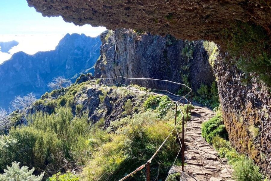 Pico Do Arieiro Pico Ruivo Sunrise or Morning Hike Transfers - Price and Value: Is $37 Worth It for Pico Ruivo?