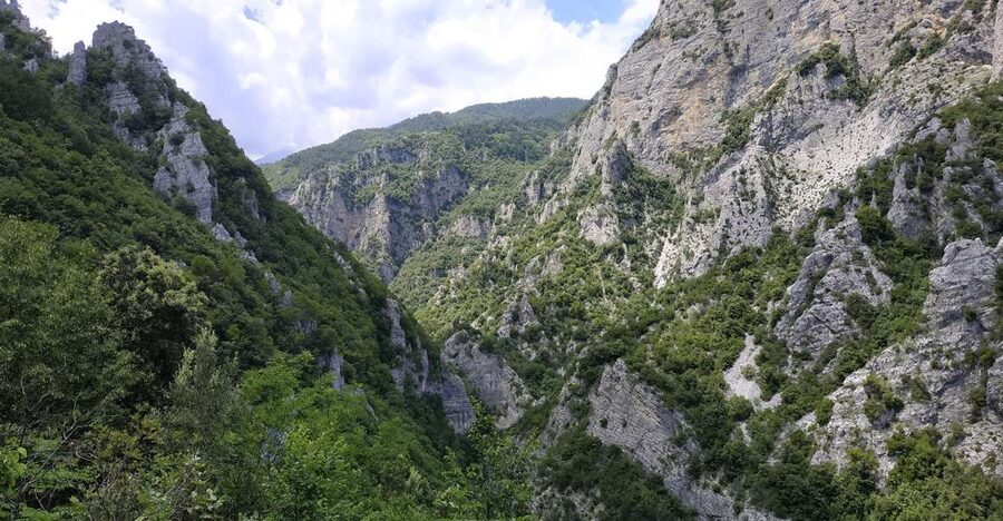 Pieria: Guided Hiking Tour in Enipeas Gorge of Mount Olympus - Entering the Enipeas Gorge: waterfalls, bridges, and the real work of walking
