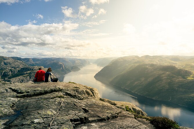 Preikestolen | Pulpit Rock - Hike with a local guide - Photo assistance, walking sticks, and why small groups matter