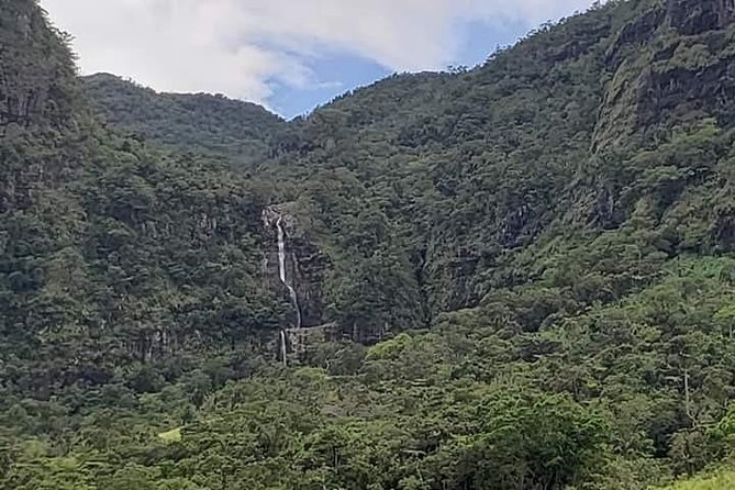 Private Breathtaking Koroyanitu Half Day Waterfall Hike - Bring water, bring dry shoes: a smart packing list for this hike