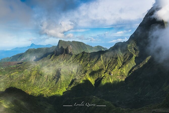 Private Day Trip Hike and Boat in Moorea - Key highlights at a glance