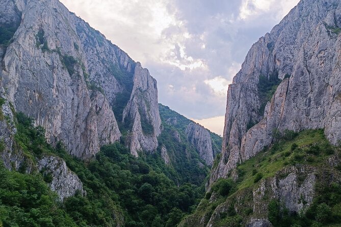 Private Hiking OR Climbing Experience in beaufitul gorges - Turda Gorge and Cheile Turzii: the setting that makes it worth leaving the city