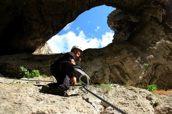 Private Hiking OR Climbing Experience in beaufitul gorges - The return hike: marked trail, calmer pace