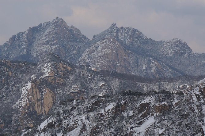 Private Hiking to Bukhansan & Korean Style Spa(Include Lunch) - Price and value: what $182 really covers in Seoul terms