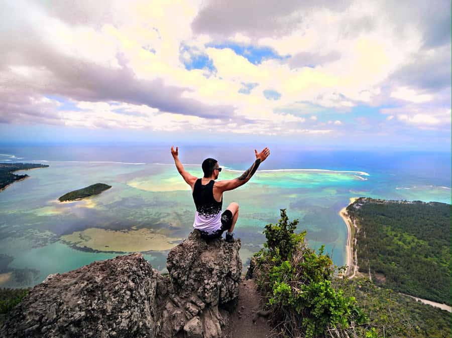 PRIVATE LeMorne Mountain Picturesque Hike-UNESCO Recognised - Why Le Morne is worth the effort