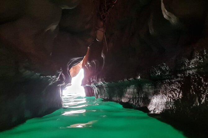 Private Tour Wadi Shab & Sinkhole Tour – Swim, Hike & Explore - Who this tour fits best (and who might want to rethink it)