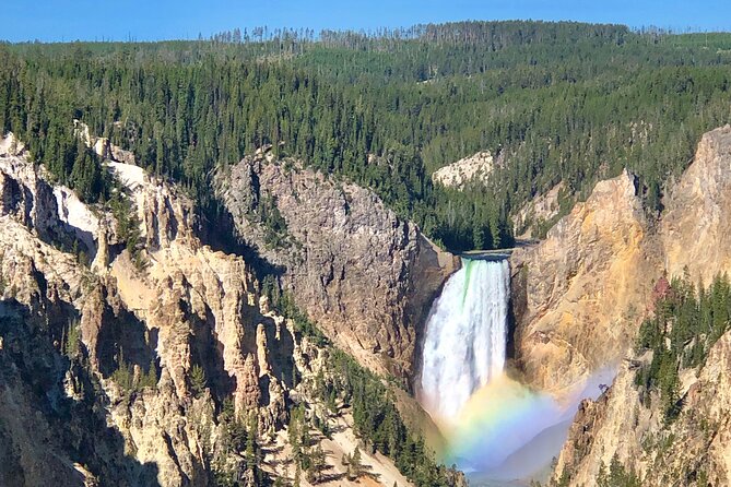 Private Yellowstone Tour: ICONIC Sites, Wildlife, Family Friendly Hikes + lunch - Vehicle and comfort: the Suburban factor