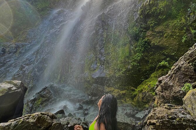 Rainforest Hike to Hidden Waterfall in Puerto Rico with Transport - Stop 2 in Rellena’o: Food Truck Park Comfort Food That Feels Local
