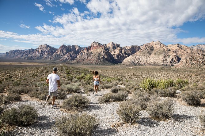 Red Rock Canyon Hike with Transport from Las Vegas - Where Your 4 Hours Go: Treasure Island Pickup and Real Timing