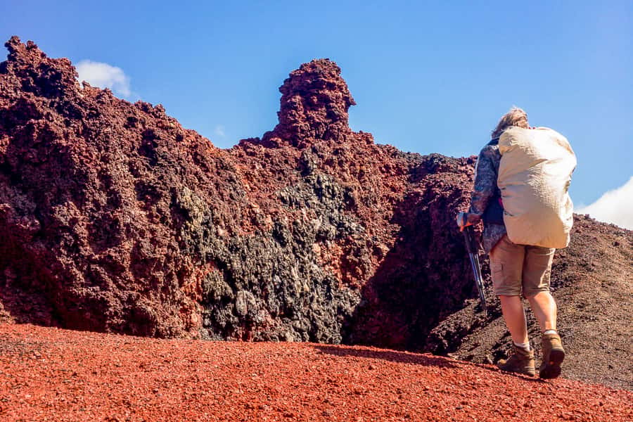 Réunion: Piton de la Fournaise Volcano off trail Hike - From Pas de Bellecombe to the lava: what the day is really like
