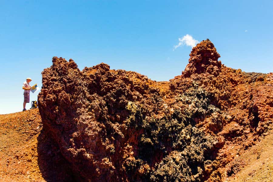 Réunion: Piton de la Fournaise Volcano off trail Hike - Pace and fitness: the “good hikers” requirement