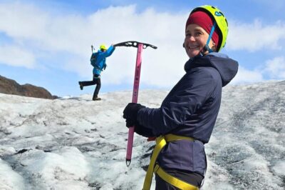 Reykjavik: Glacier Hike, Waterfalls and Black Sand Beach - The real star: Sólheimajökull glacier hike (what it’s like on your boots)