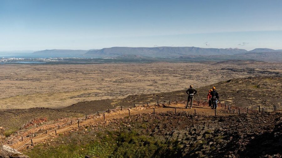 Reykjavik: Thrihnukagigur Volcano Guided Hiking Day Trip - The hike back out: adrenaline winds down, views return