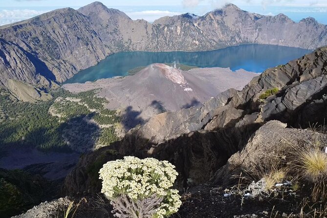 Rinjani Trekking Three Days Two Night Summit Lake - Day 1: Farmer fields and rainforest to Base Camp III