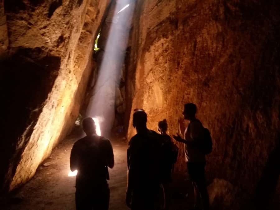 Rio: Tijuca Forest Small Group Hike to Caves and Waterfalls - Cova da Onça suspension bridge and the art of slow looking
