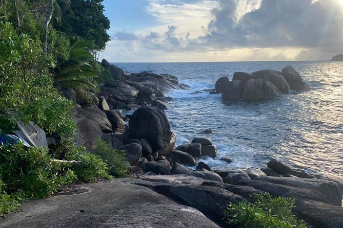 Rock Pool, dreamlike & unique experience | Mahé | Private hike | - Who should book this, and who should skip it