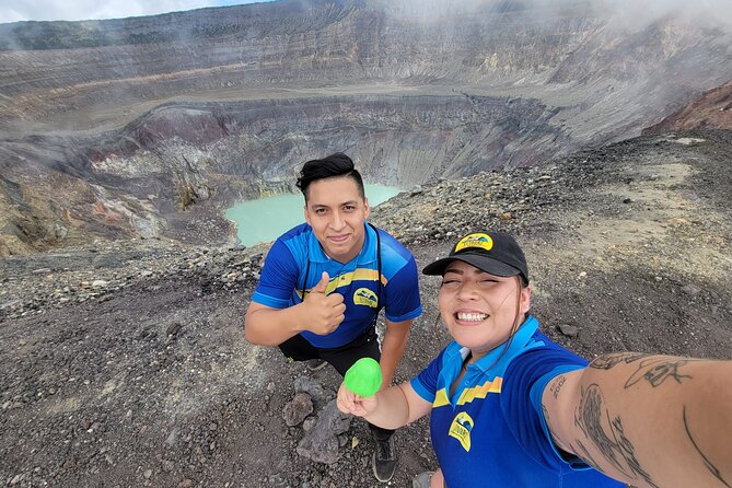 Santa Ana Volcano Hike with a Sulphur Lake and Coatepeque Lake - Who’s Really Leading the Walking on This Tour