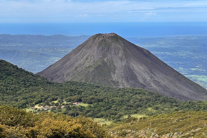 Santa Ana Volcano Tour: Beat the Crowds on an Early Morning Hike! - Key things I’d plan around for this Santa Ana Volcano tour