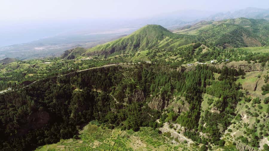 Santo Antão: Hiking Cova Volcano Crater to Ribeira Paúl - Who Should Book This Hike (and Who Should Skip It)