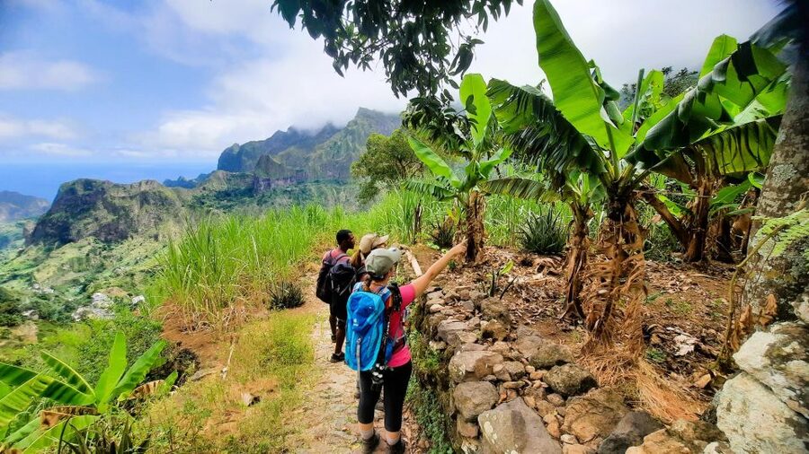 Santo Antão: Hiking Cova Volcano Crater to Ribeira Paúl - What the 5 Hours Really Means for Your Day