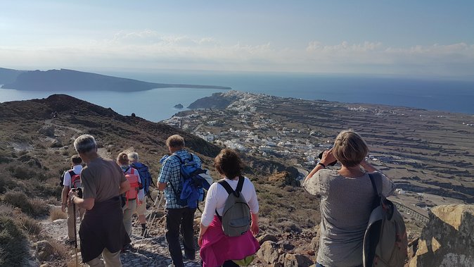 Santorini: 4hr Small Group Caldera Hike from Fira to Oia - Who This SantoriniExperts Hike Is Best For